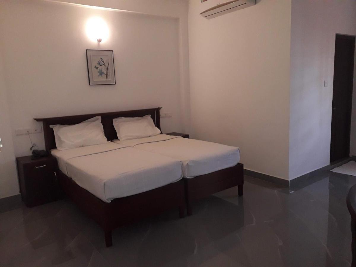 Style Homes Suites Kodungallūr Екстериор снимка